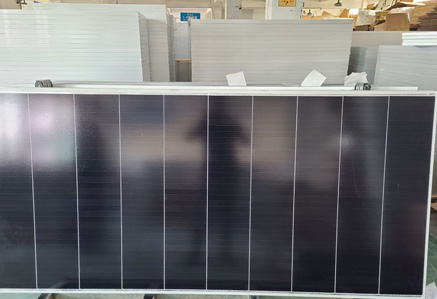 monocrystalline solar panel factory