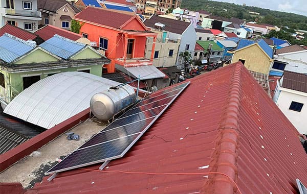 Sistem suria bateri litium 5kw di kemboja