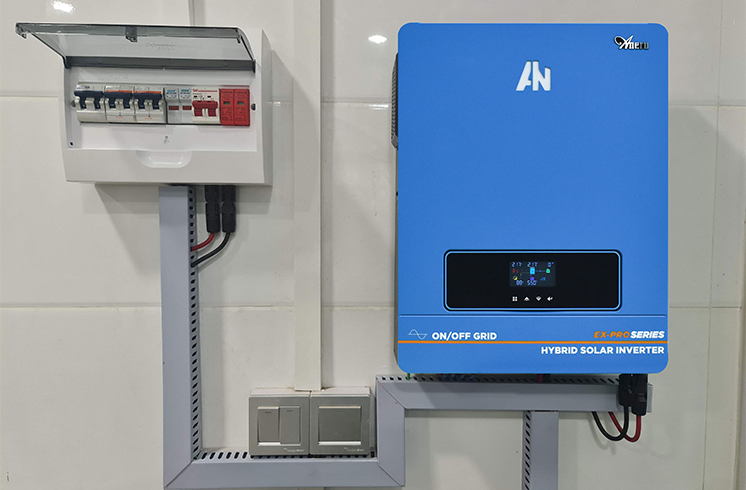 Memperkasakan perniagaan: sistem Inverter Solar hibrid untuk aplikasi komersil